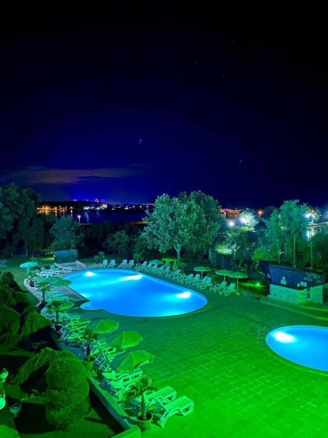 Complex Tismana 3* All Inclusive Jupiter Kültér fotó