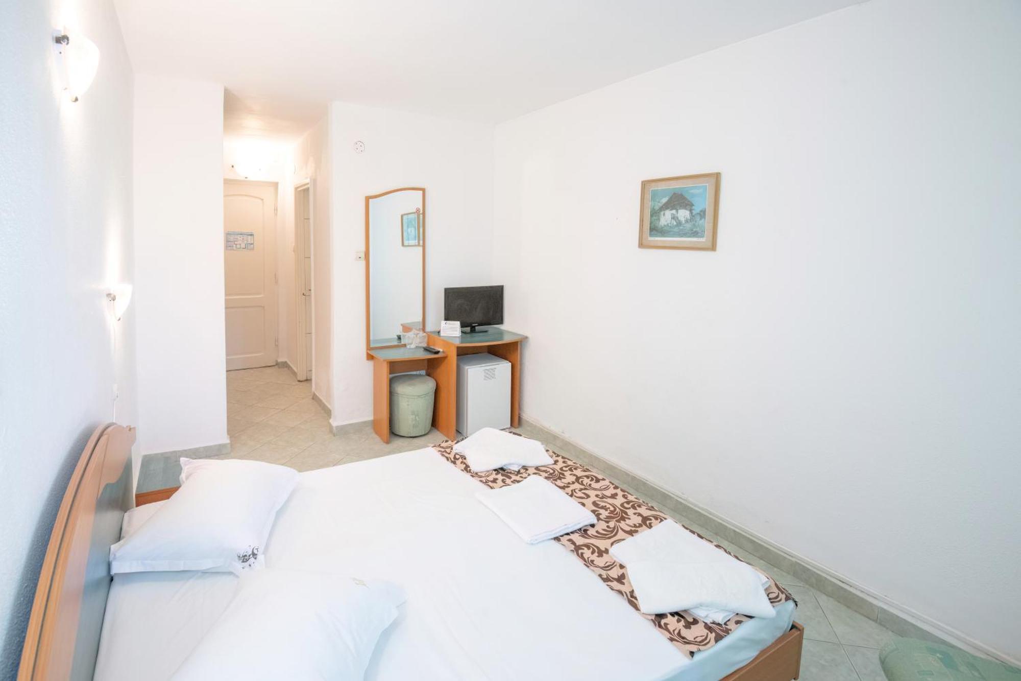 Complex Tismana 3* All Inclusive Jupiter Kültér fotó